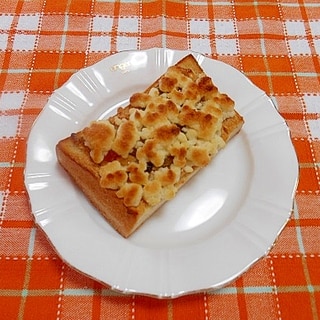 ピーナッツバター＆ドライフルーツクランブルトースト